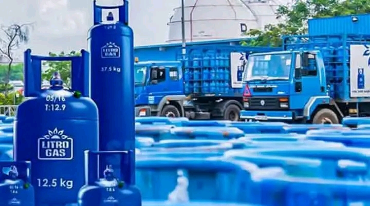 நீல எரிவாயு நிறுவனம்-சற்று முன் வெளியிட்ட மகிழ்ச்சி அறிவிப்பு