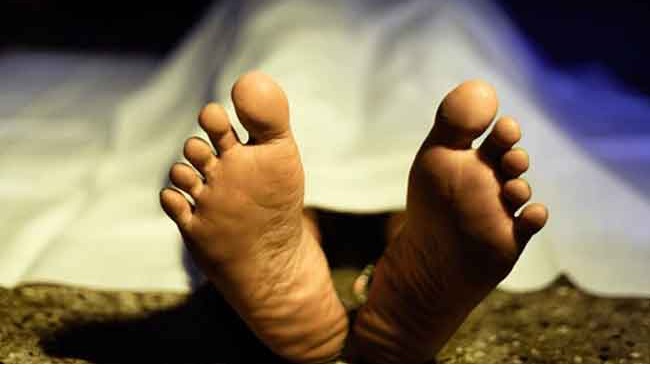 இலங்கையில் மற்றுமொரு பயங்கரம்-மாமாவினால் 22 வயது இளைஞன் துடிதுடிக்க வெட்டி கொலை