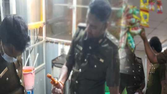 இலங்கையில் 400 கடைகளுக்கு மேல் காலாவதியான உணவுகள் விற்பனை-சற்று முன் வெளியான அதிர்ச்சி அறிவிப்பு